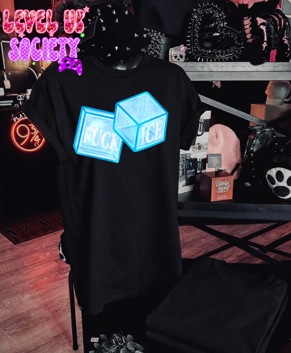 F ICE cubes